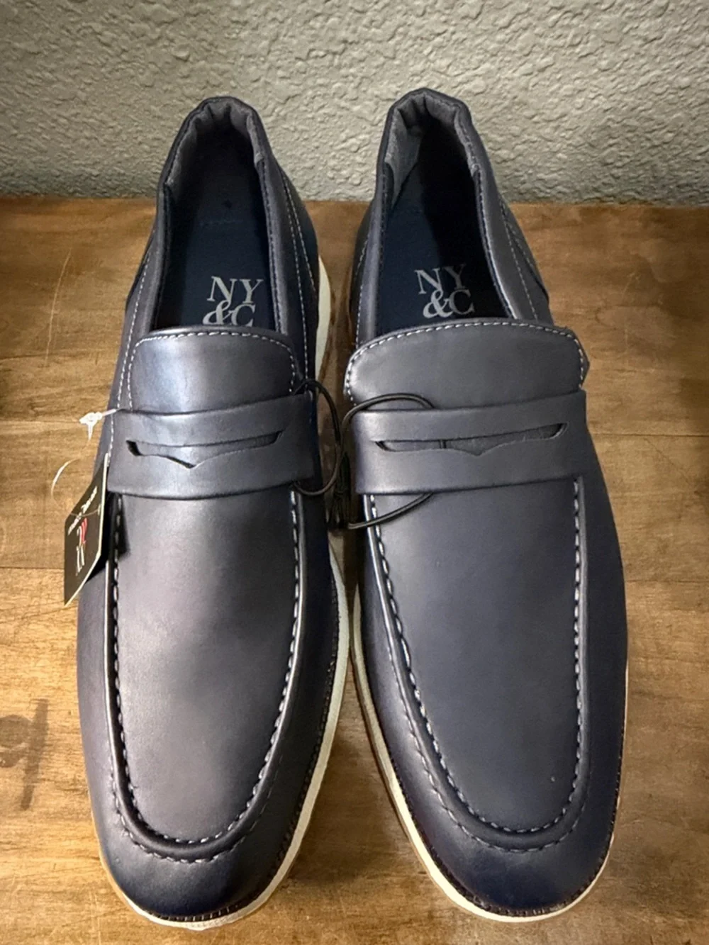 Men's New York & Company Navy Slip-On Loafers size 10